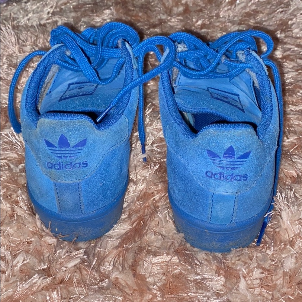 blue adidas - Picture 4 of 6